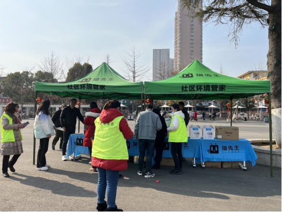 華展貓先生，智能垃圾分類設(shè)備廠家，再生資源回收站