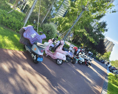 貓先生智能電動(dòng)車無線充電樁合作，垃圾分類設(shè)備廠家