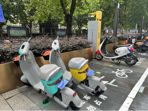 電動(dòng)自行車充電樁，智能無線充電，電單車充電樁廠家