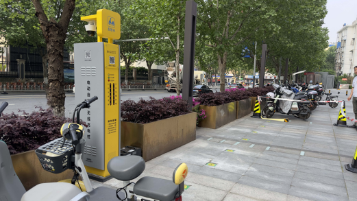 電動(dòng)自行車充電樁，智能無線充電，電單車充電樁廠家